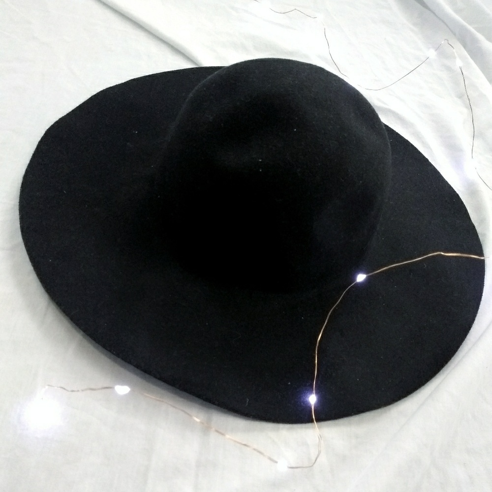 Wide Brim Hat